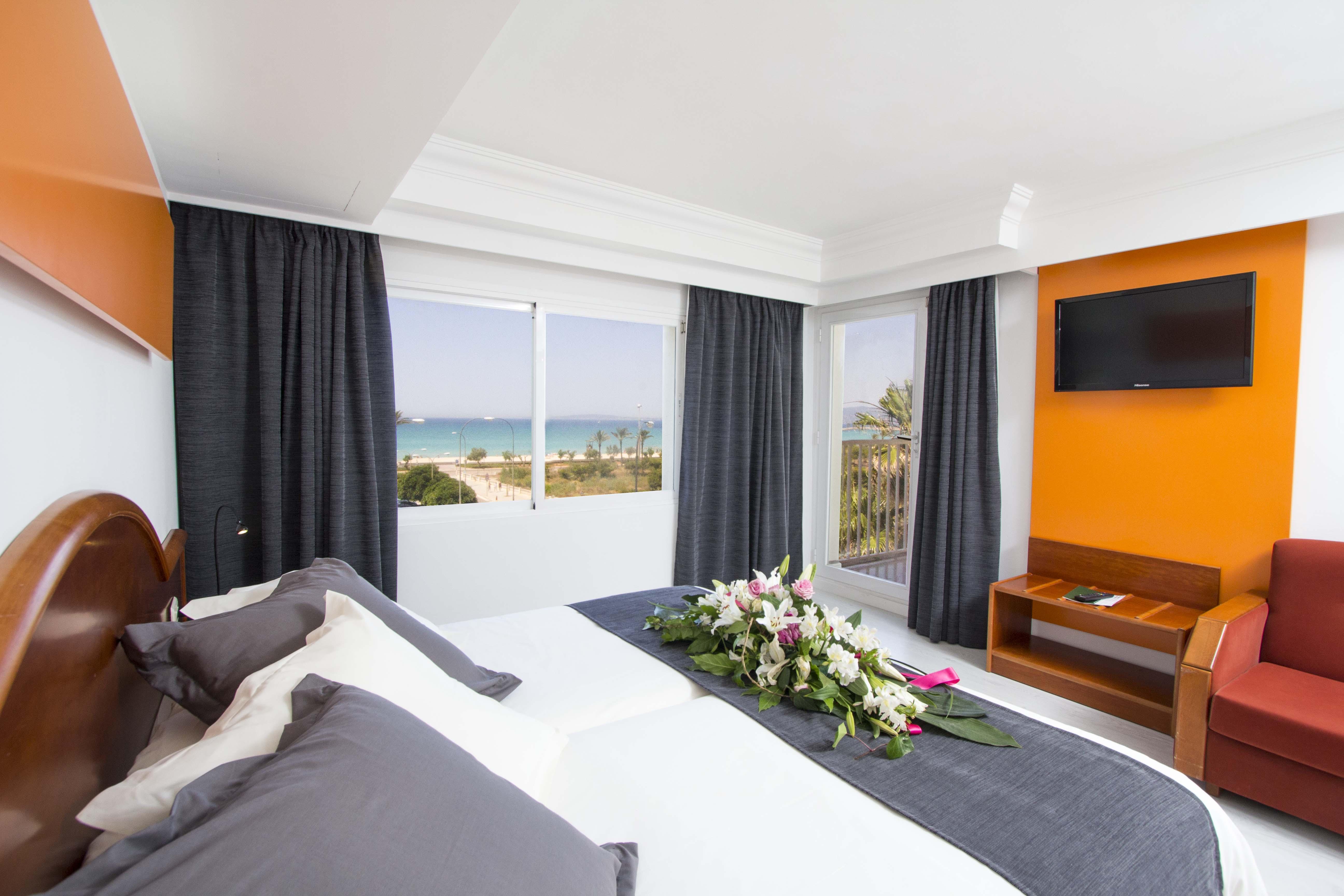פלאייה דה פאלמה Hotel Sant Jordi מראה חיצוני תמונה