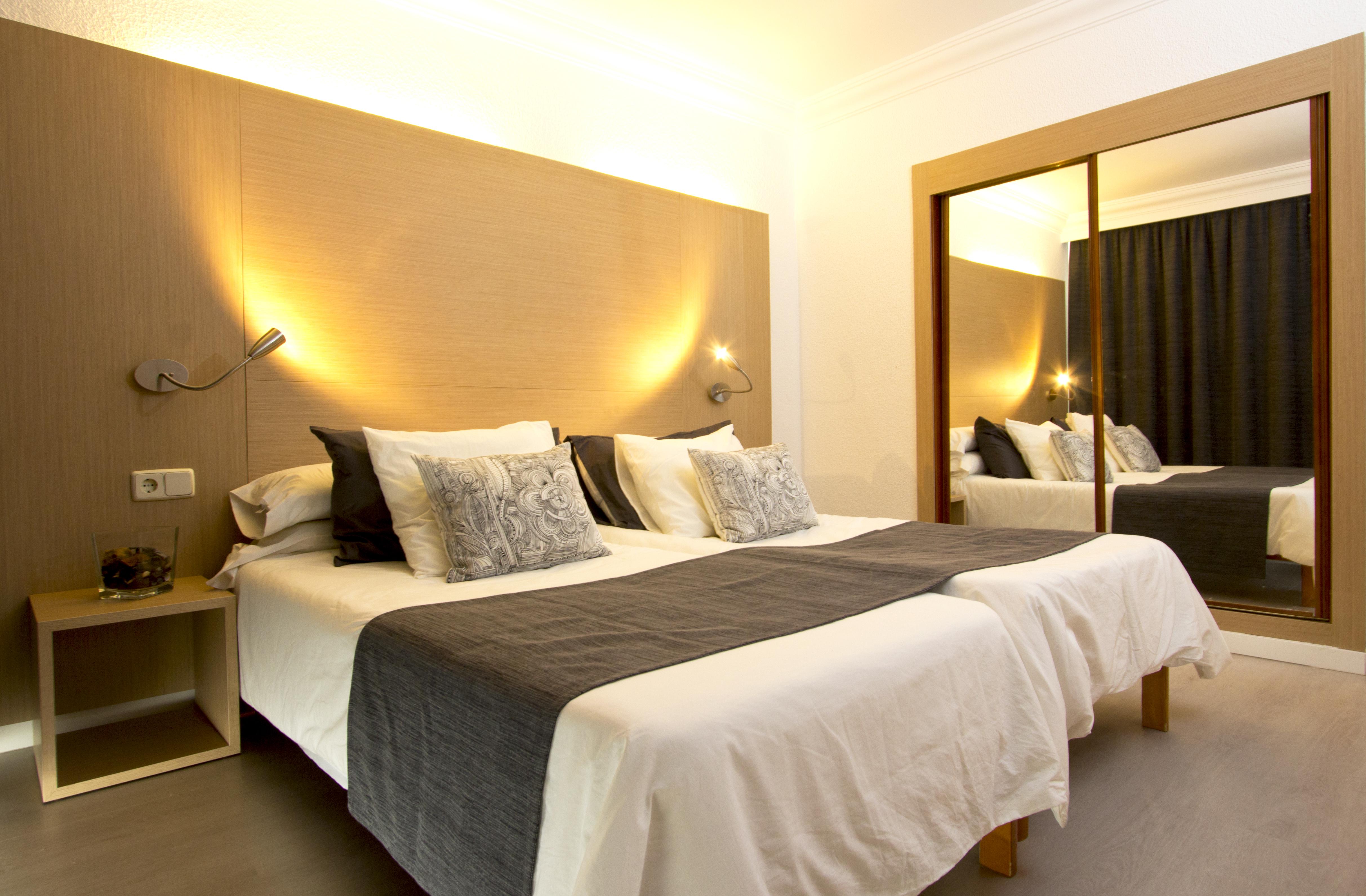 פלאייה דה פאלמה Hotel Sant Jordi מראה חיצוני תמונה